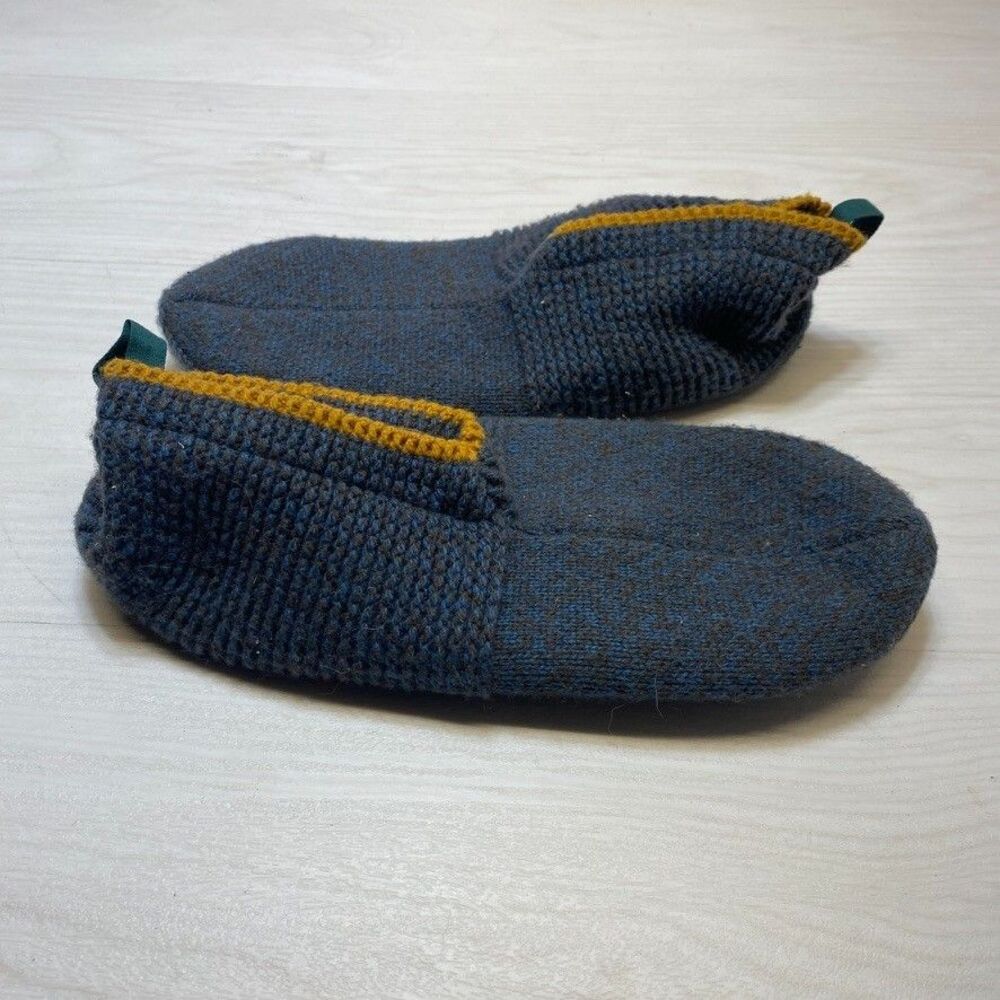 Bombas Gripper Slippers House Shoes Socks Size Large